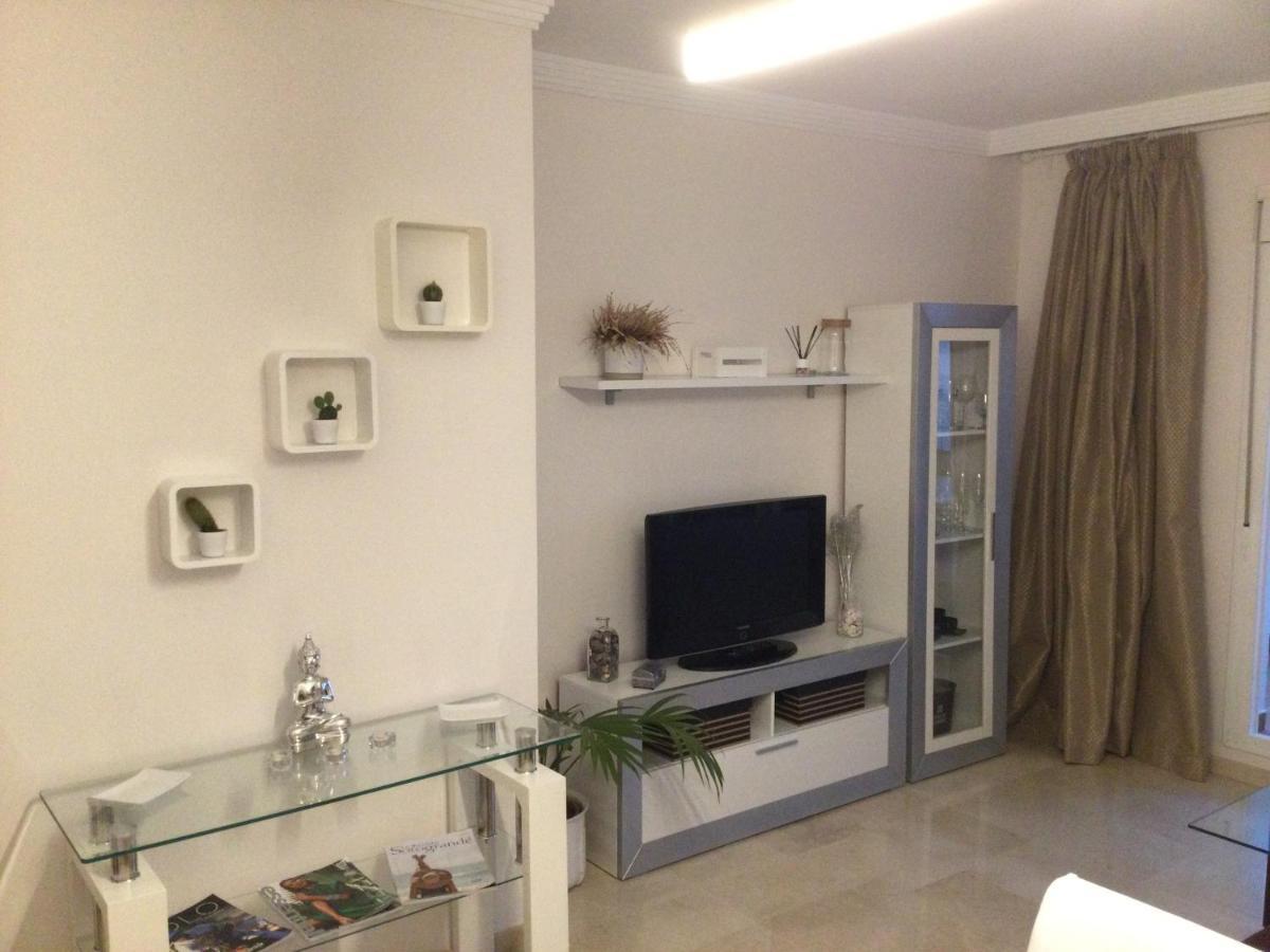 Residencial Duquesa Apartment San Luis de Sabinillas Exterior photo